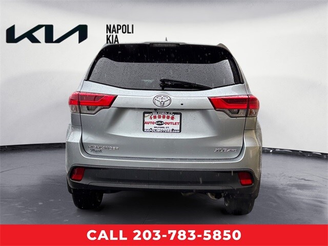 2019 Toyota Highlander SE XLE photo 4
