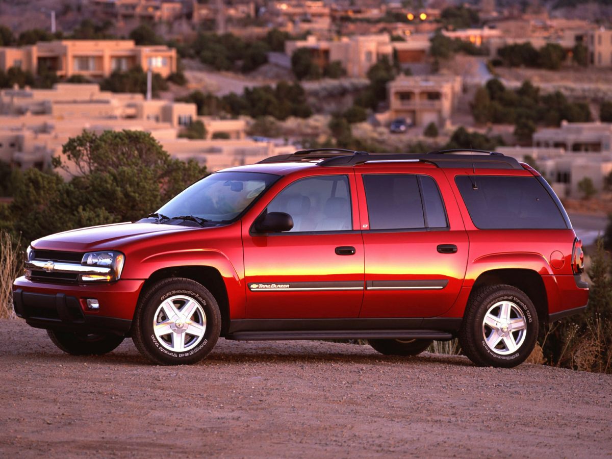 2004 Chevrolet TrailBlazer LS's photo
