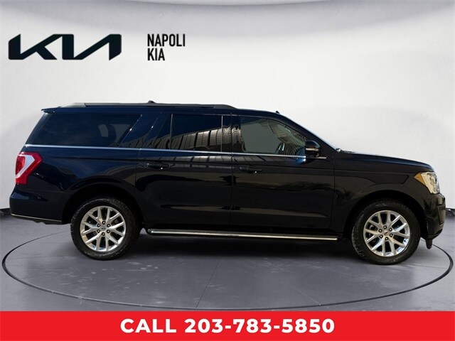 2021 Ford Expedition MAX XLT photo 2