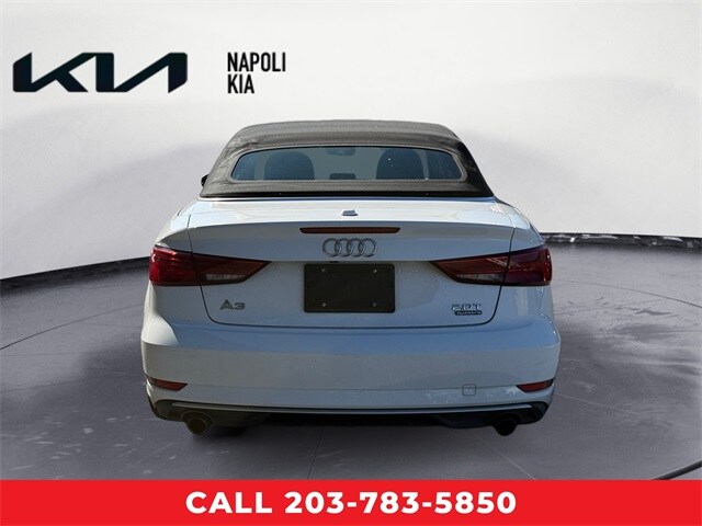 2017 Audi A3 2.0T Premium photo 3