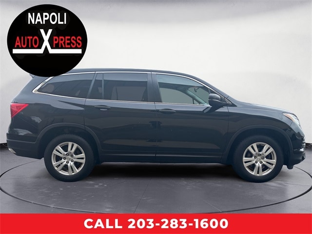 Used 2016 Honda Pilot LX with VIN 5FNYF6H1XGB017434 for sale in Milford, CT