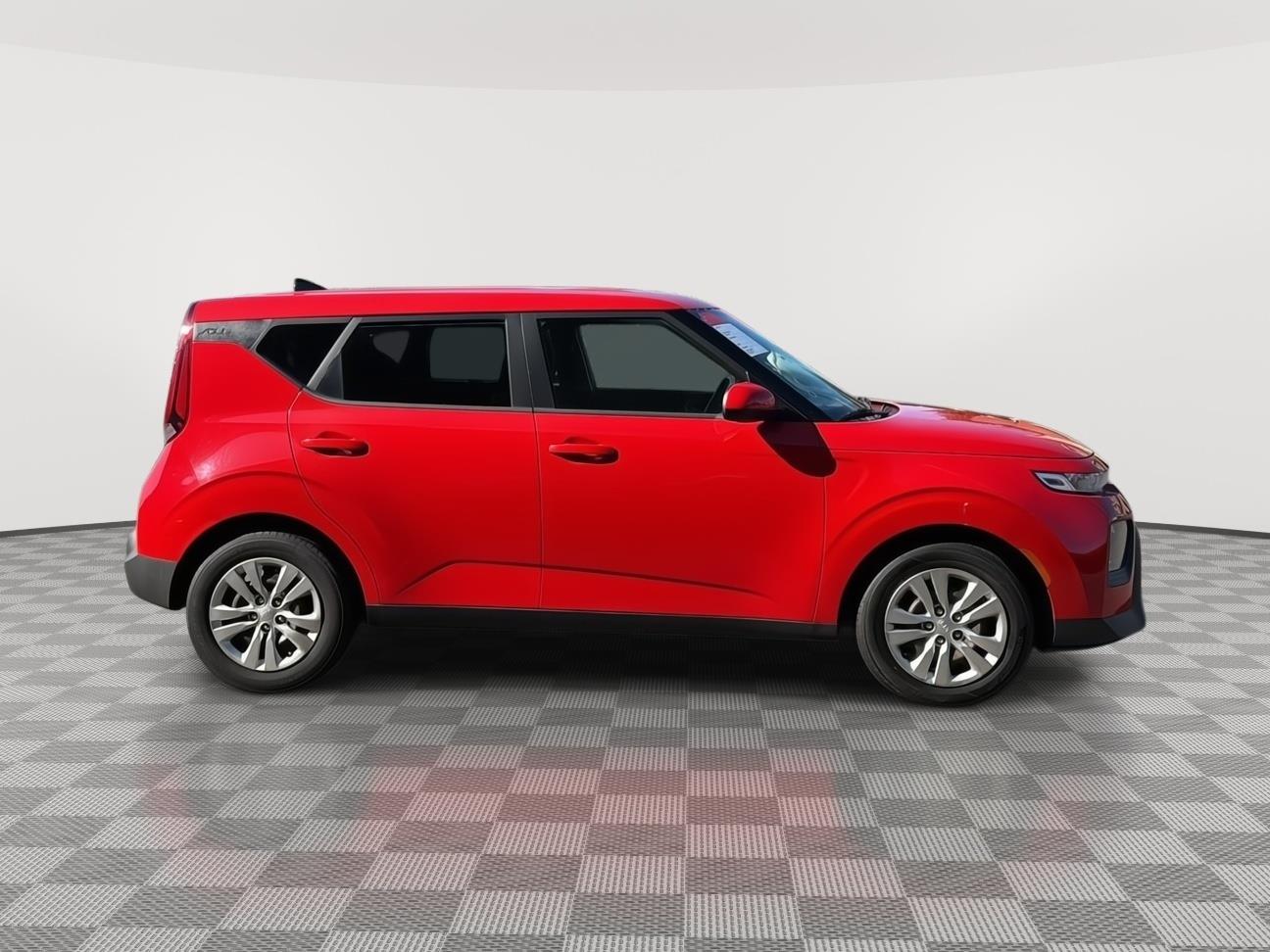 Used 2021 Kia Soul LX with VIN KNDJ23AU2M7139688 for sale in Milford, CT