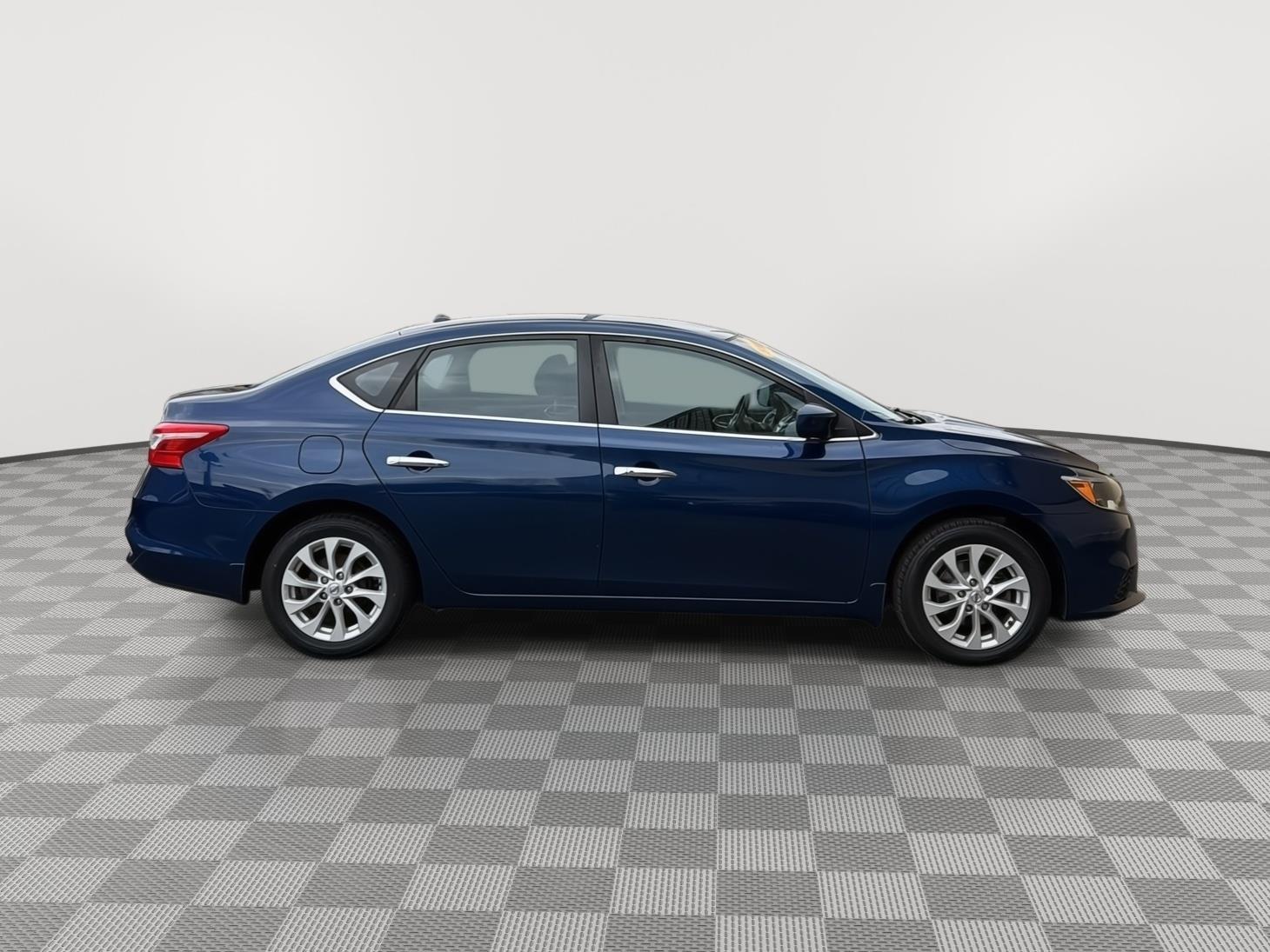 Used 2018 Nissan Sentra SV with VIN 3N1AB7AP3JL621677 for sale in Milford, CT