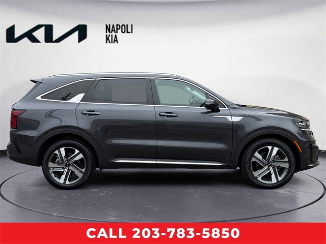 2023 Kia Sorento Hybrid SX Prestige photo 2