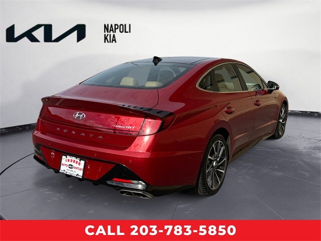 2023 Hyundai Sonata Limited photo 3