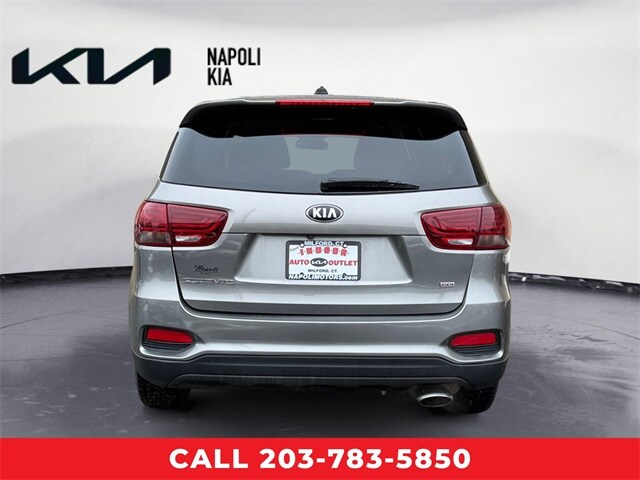 2019 Kia Sorento LX photo 3