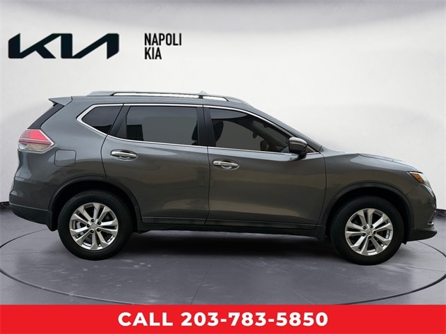 Used 2014 Nissan Rogue SV with VIN 5N1AT2MV9EC852944 for sale in Milford, CT