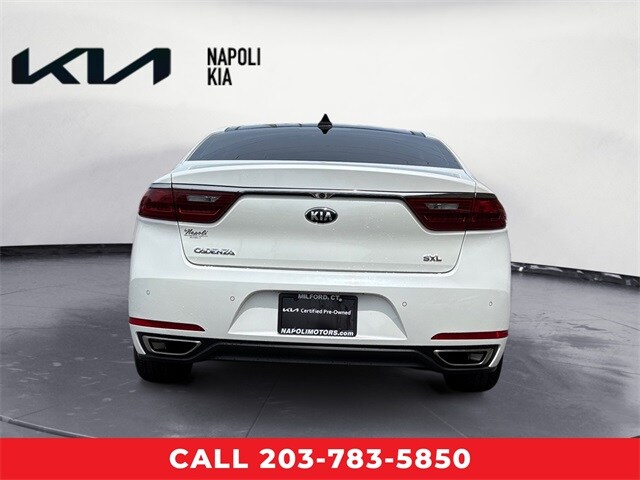2017 Kia Cadenza Technology photo 4