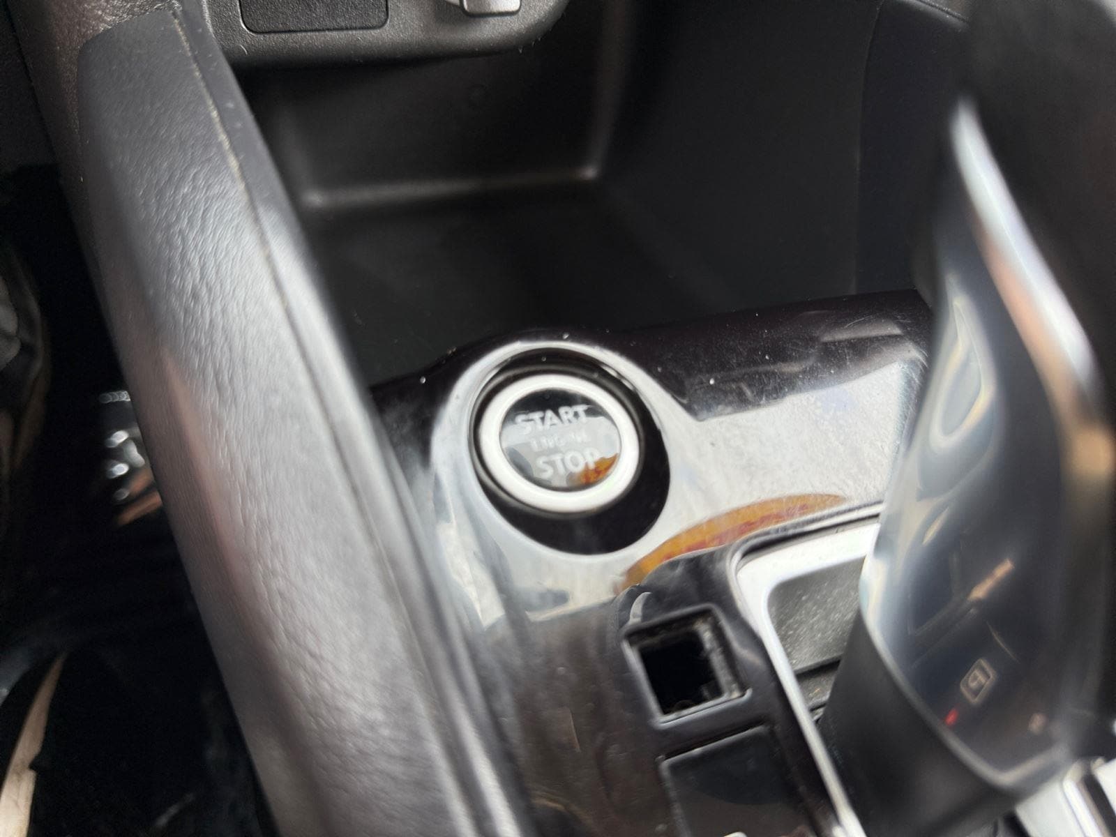 2020 Nissan Kicks S - Photo 23