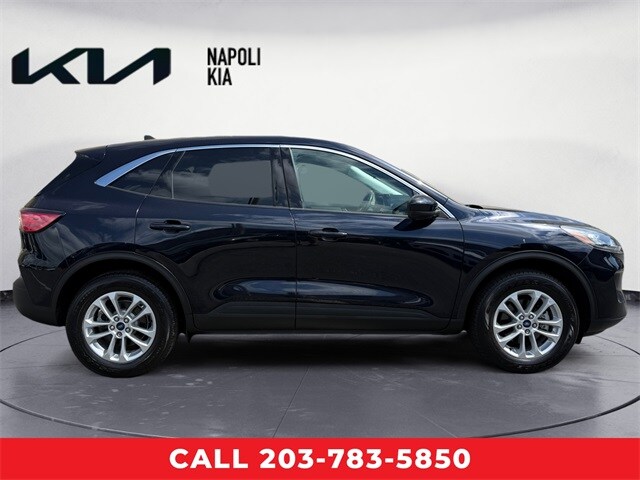 2021 Ford Escape SE Hybrid photo 2