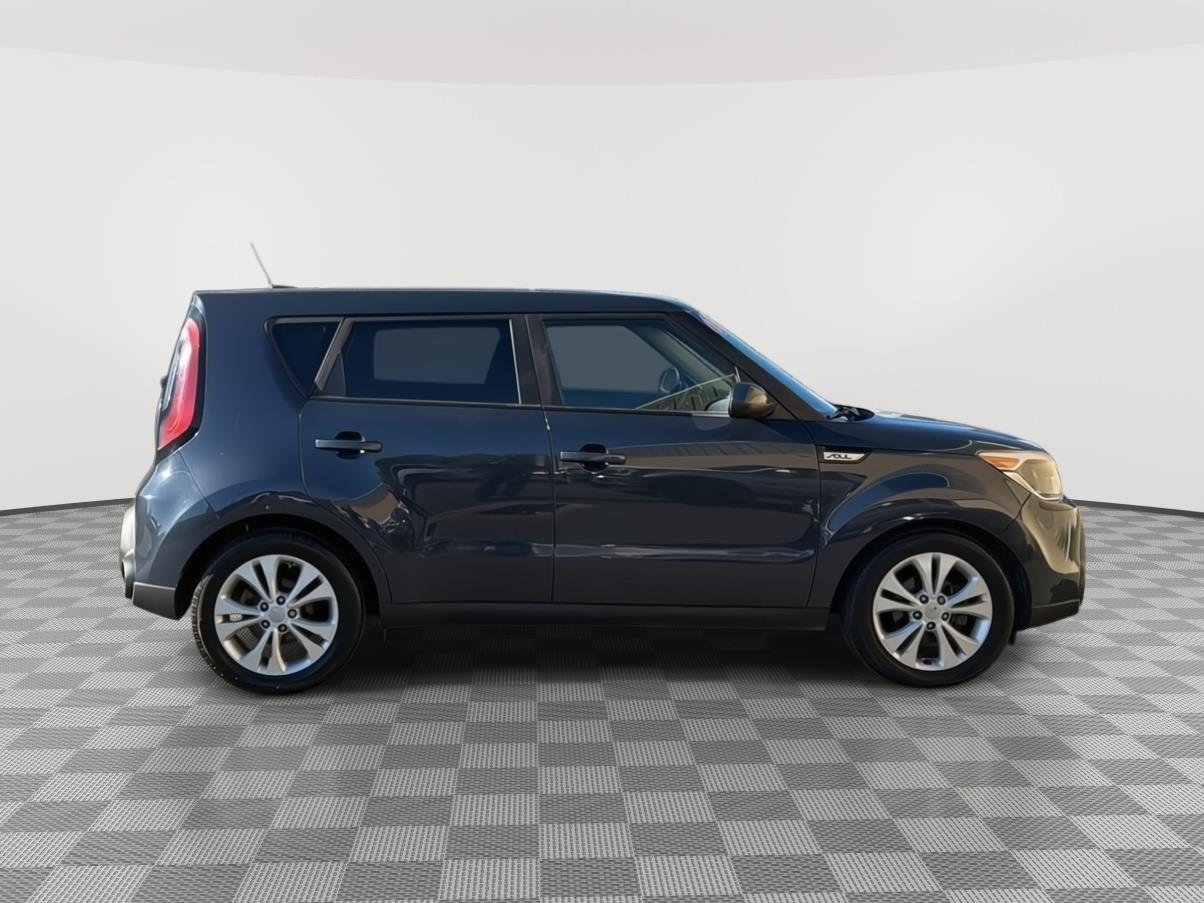 Used 2015 Kia Soul + with VIN KNDJP3A50F7210884 for sale in Milford, CT