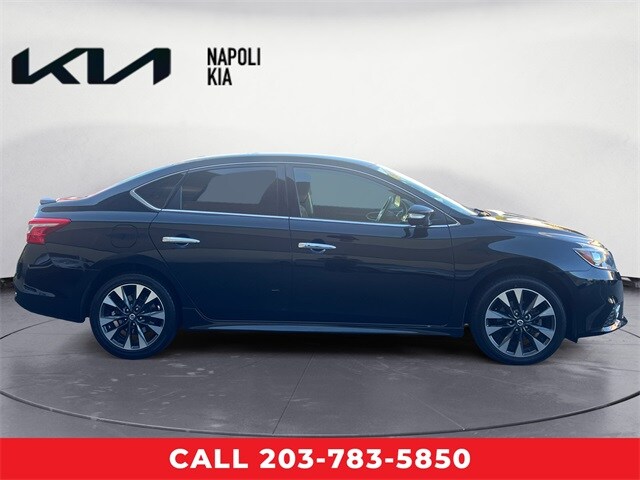 2018 Nissan Sentra SR photo 2