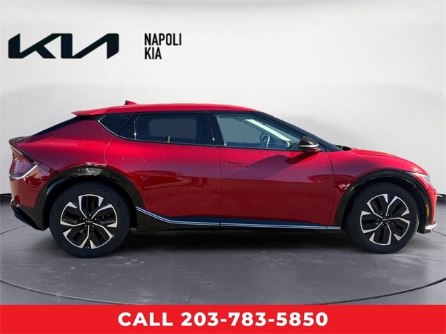 2023 Kia EV6 Wind photo 2