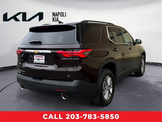 2023 Chevrolet Traverse Leather photo 2