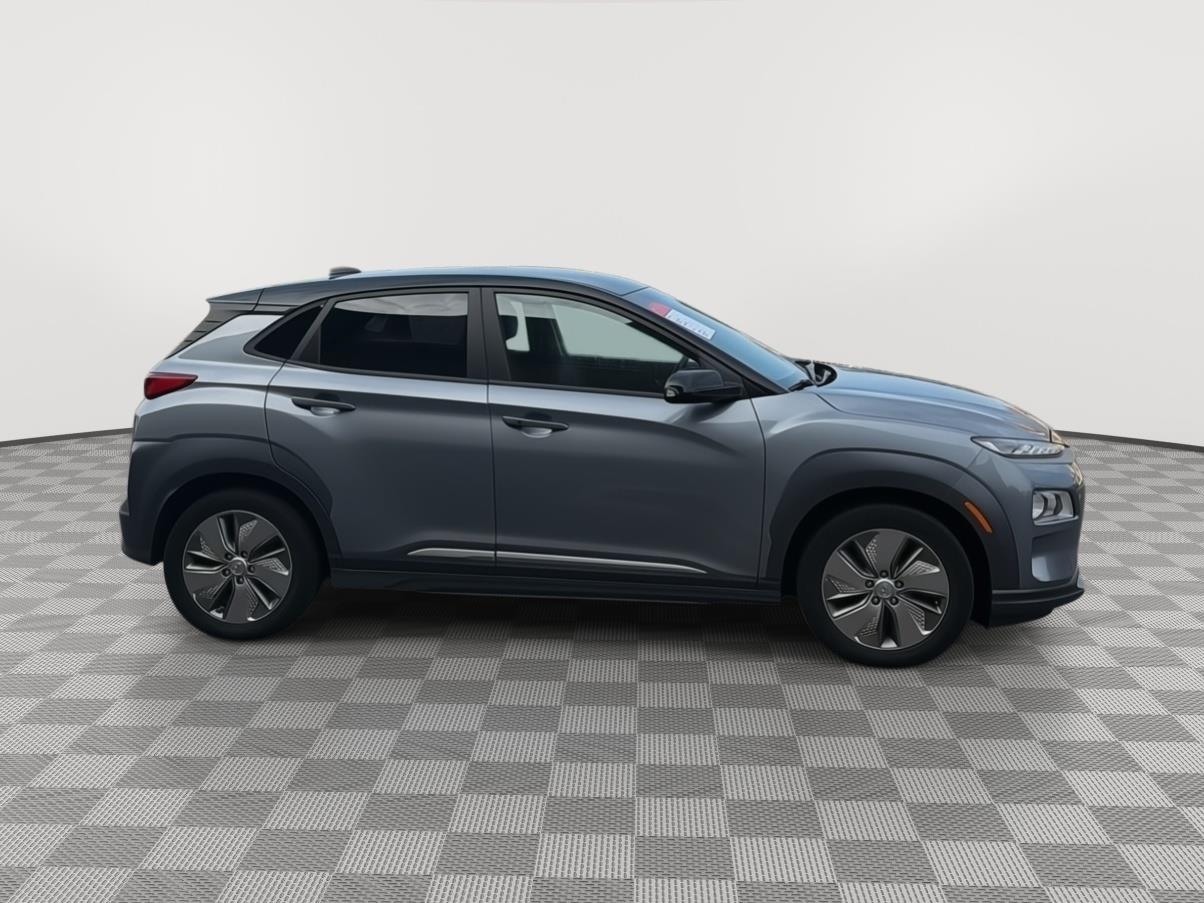 Used 2021 Hyundai Kona EV SEL with VIN KM8K23AGXMU124402 for sale in Milford, CT