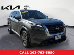 2022 Nissan Pathfinder S SUV