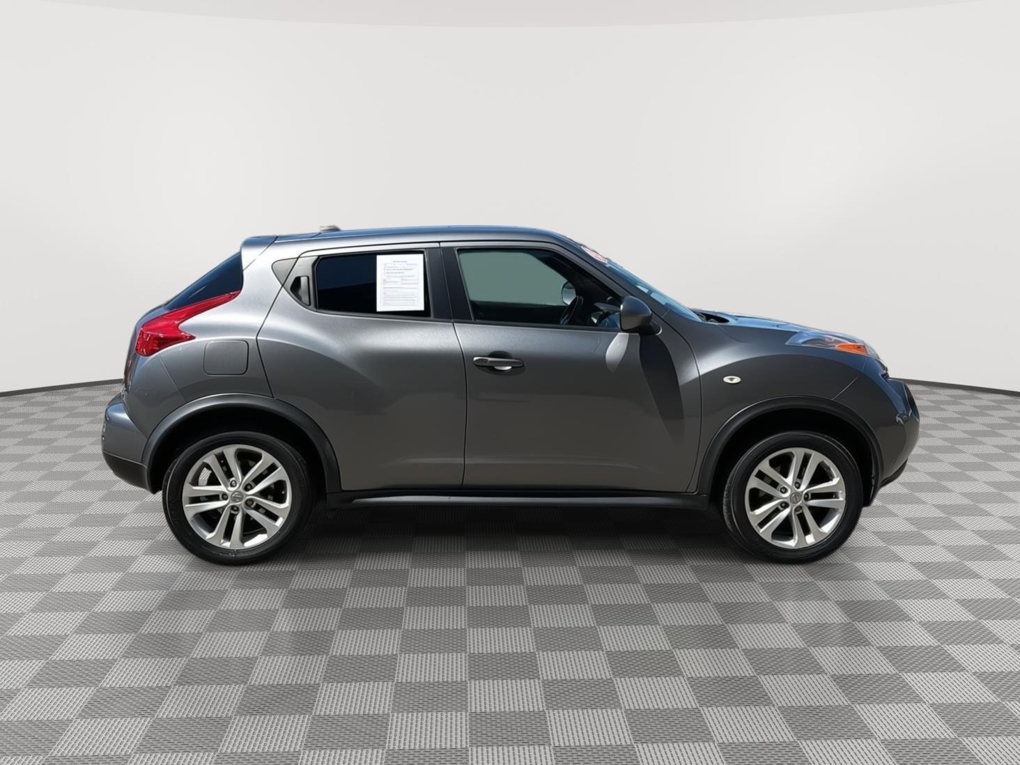Used 2013 Nissan JUKE SL with VIN JN8AF5MV5DT211676 for sale in Milford, CT