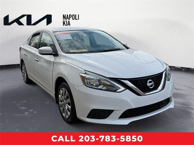 2019 Nissan Sentra S's photo