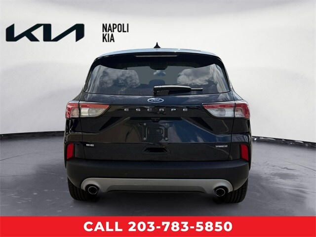 2021 Ford Escape SE Hybrid photo 4