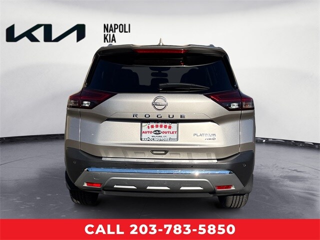 2022 Nissan Rogue Platinum photo 4