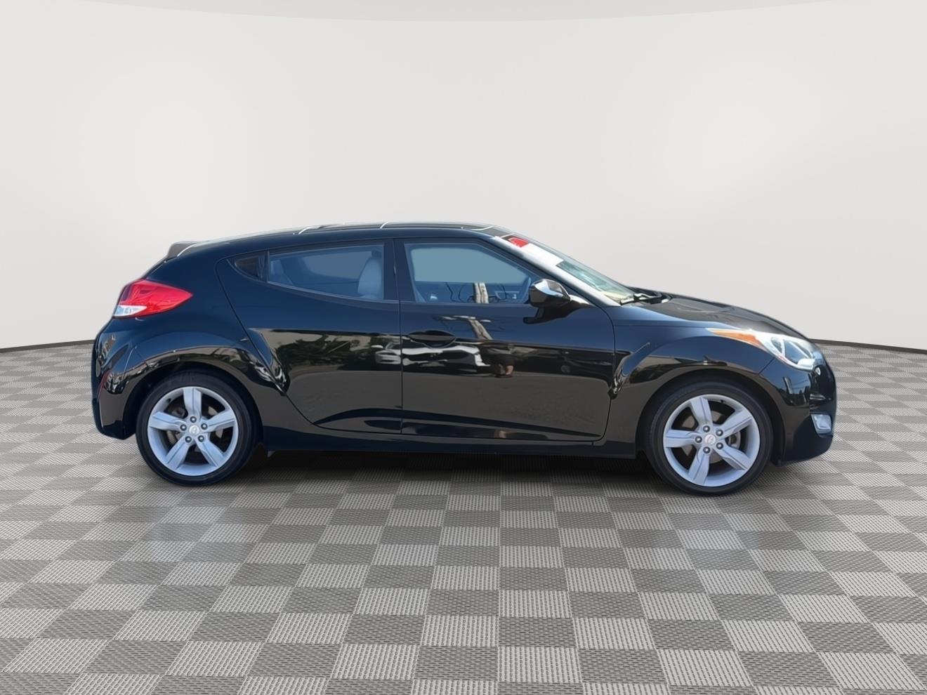 Used 2014 Hyundai Veloster Base with VIN KMHTC6AD5EU210419 for sale in Milford, CT