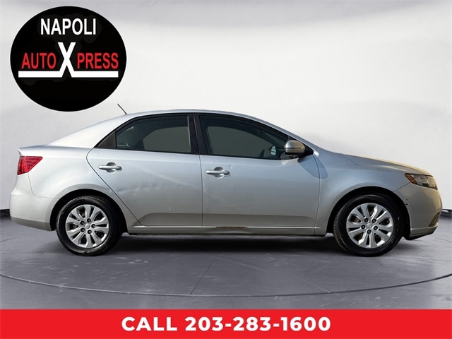 Used 2012 Kia Forte EX with VIN KNAFU4A21C5494105 for sale in Milford, CT