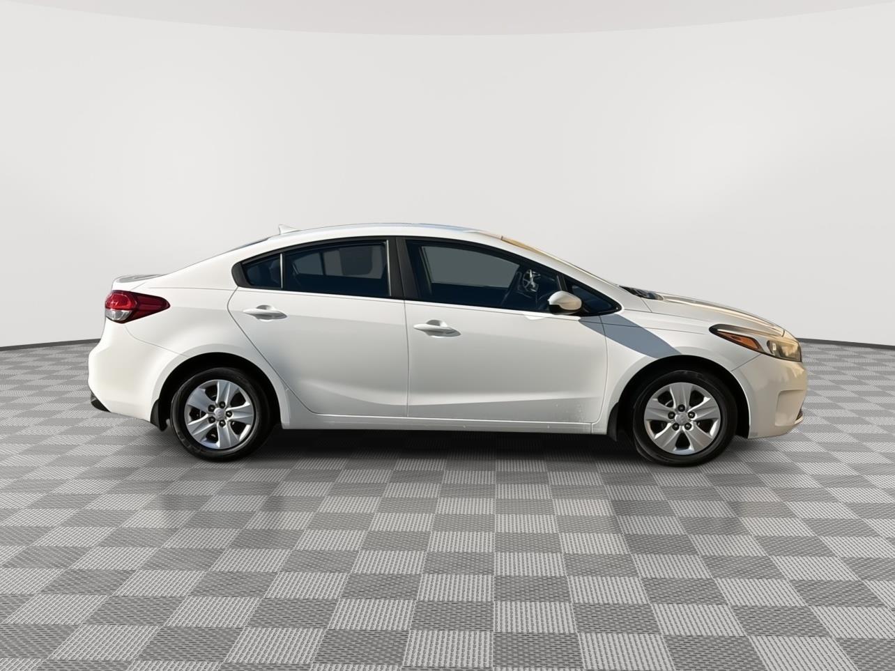 Used 2018 Kia FORTE LX with VIN 3KPFK4A7XJE229740 for sale in Milford, CT