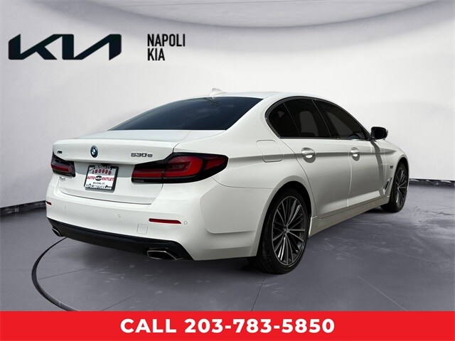 2023 Bmw 530e xDrive photo 3