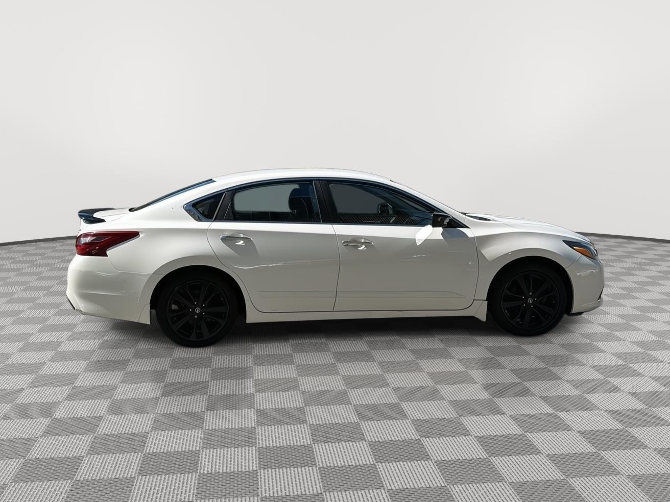 Used 2017 Nissan Altima SR with VIN 1N4AL3APXHC174540 for sale in Milford, CT
