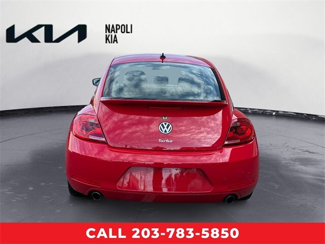 2012 Volkswagen Beetle Turbo photo 4