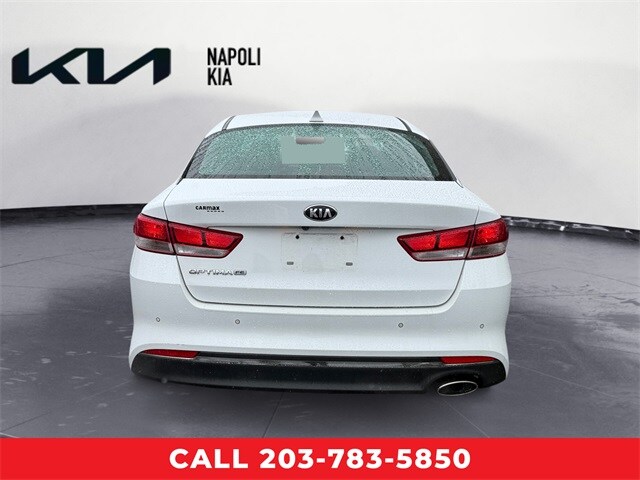 2018 Kia Optima LX photo 4