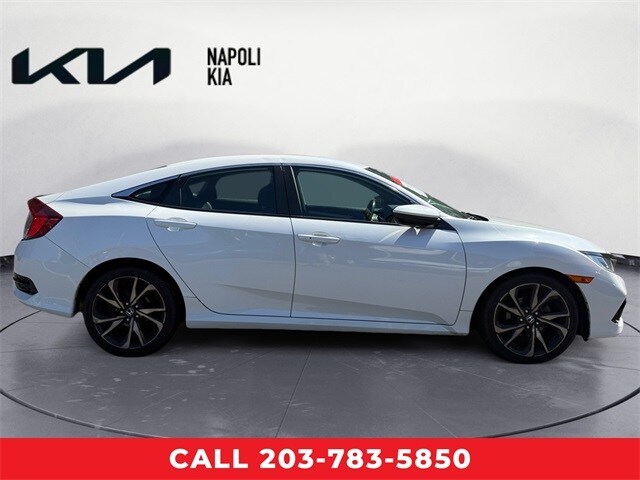 2019 Honda Civic Sport photo 2