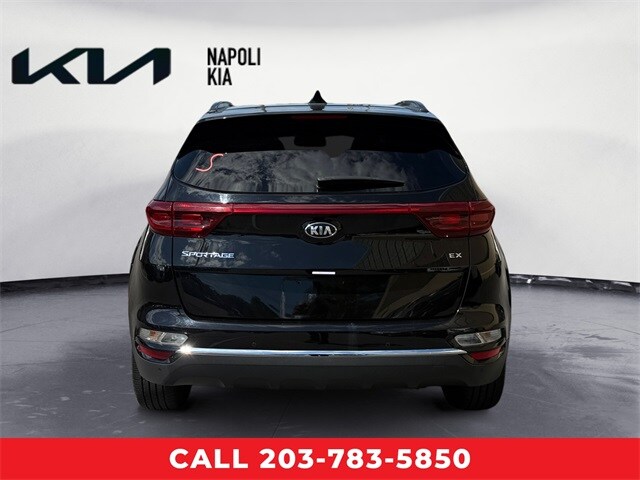 2022 Kia Sportage EX photo 4