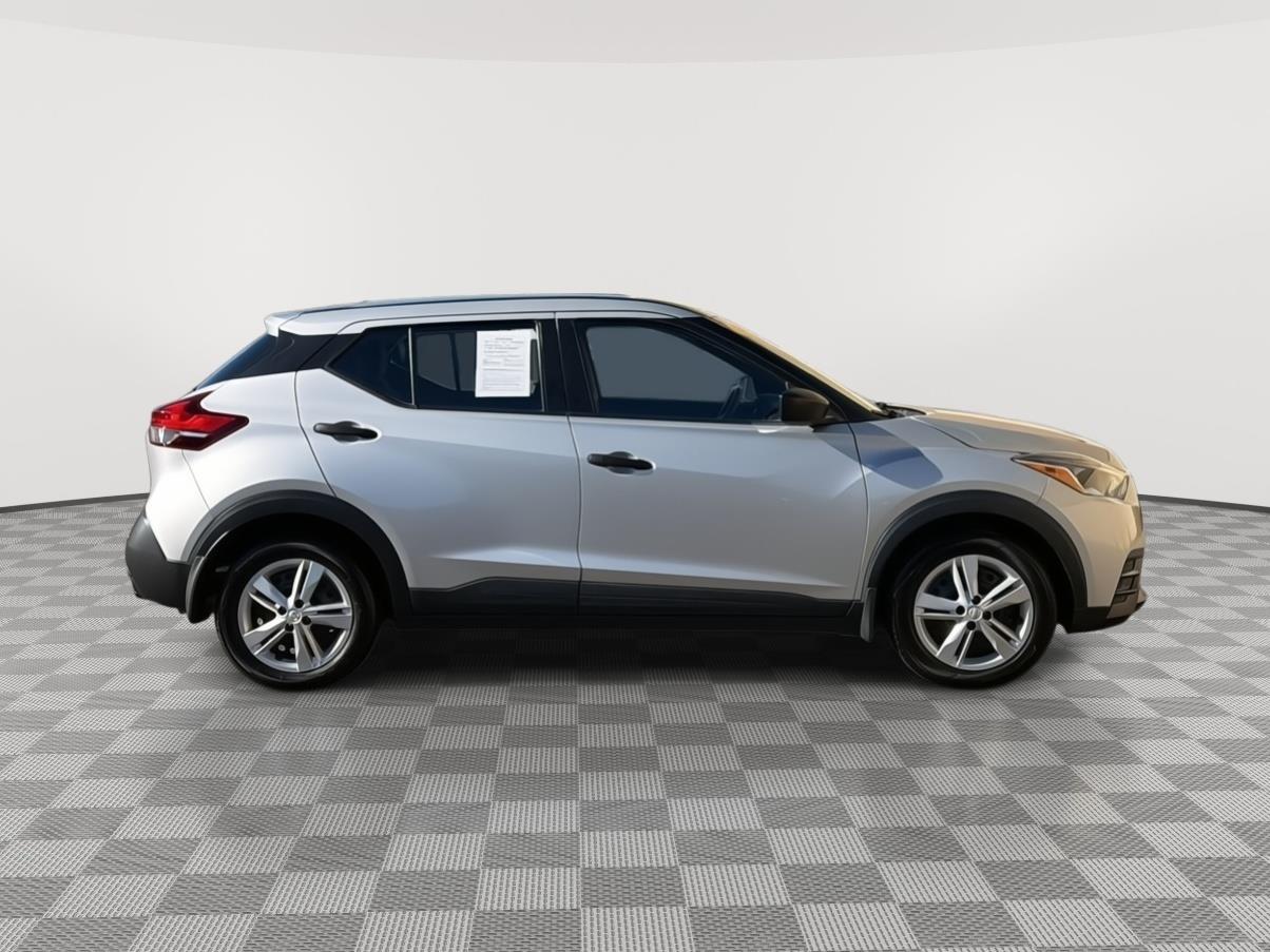 Used 2020 Nissan Kicks S with VIN 3N1CP5BV5LL557852 for sale in Milford, CT