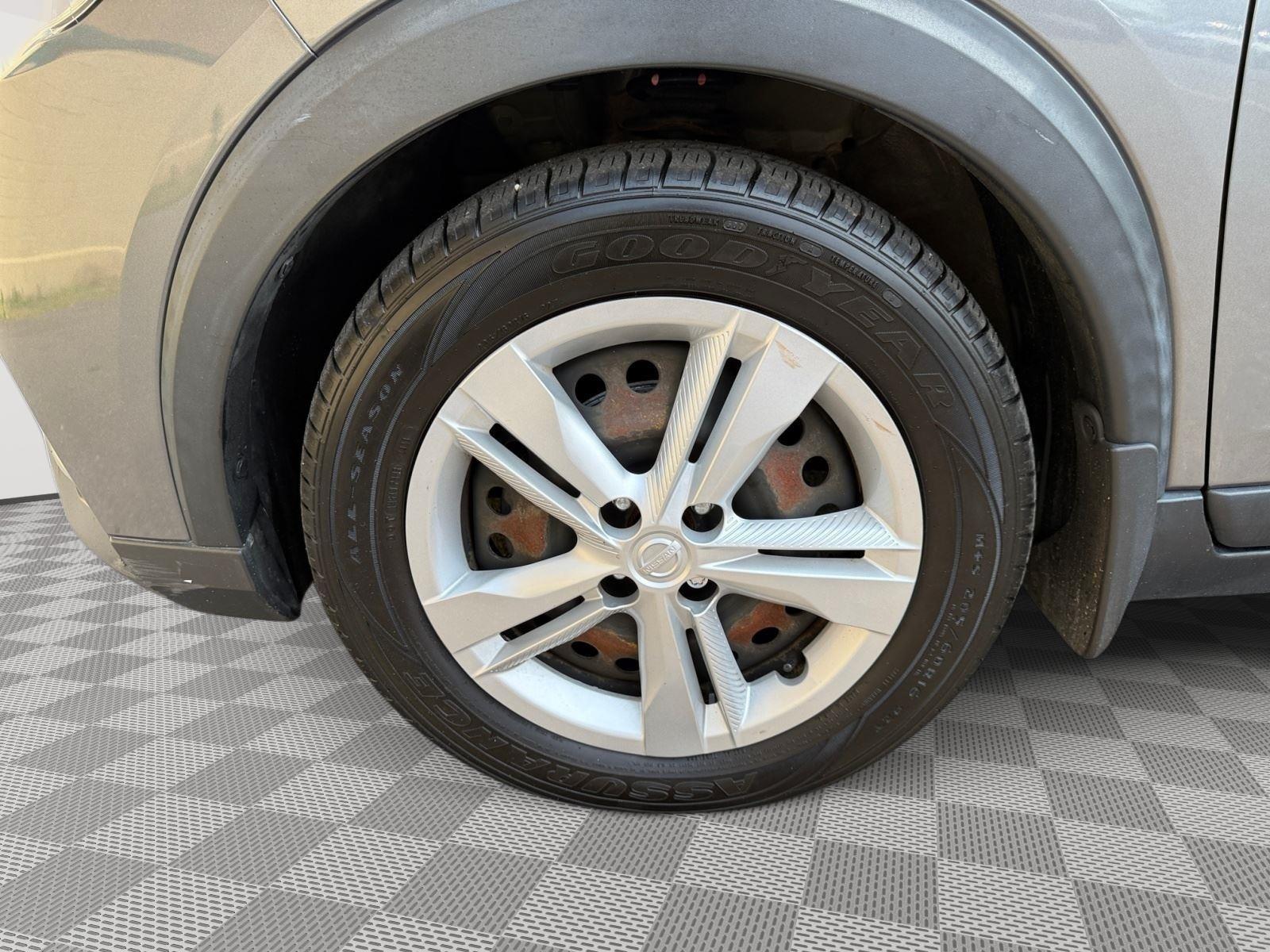2020 Nissan Kicks S - Photo 14