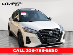2022 Nissan Kicks SR SUV
