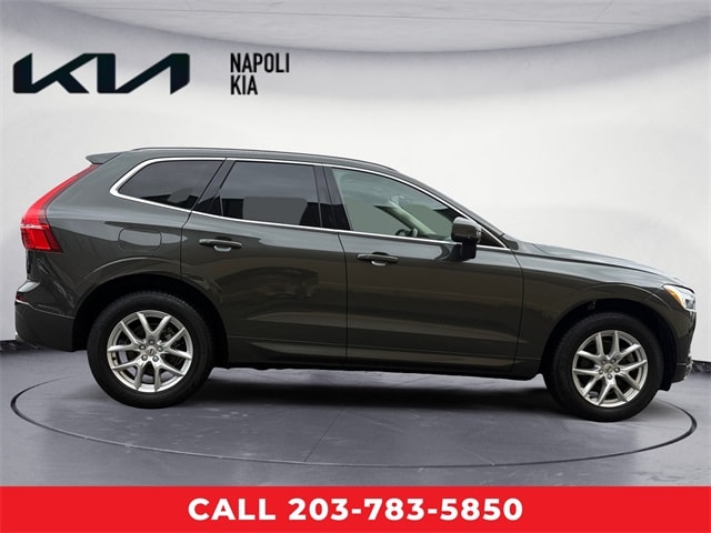 Used 2021 Volvo XC60 Momentum with VIN YV4102RK9M1784423 for sale in Milford, CT