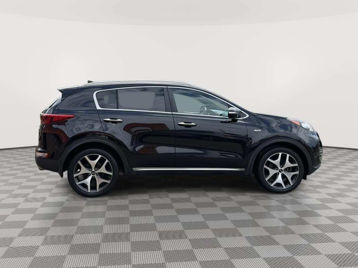 Used 2017 Kia Sportage SX with VIN KNDPRCA63H7208532 for sale in Milford, CT