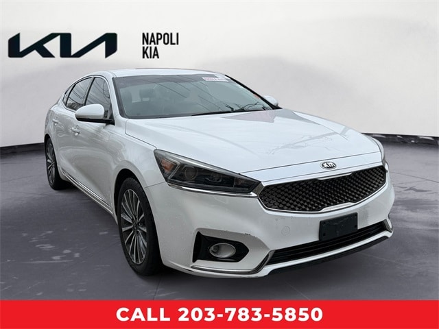 2018 Kia Cadenza Premium's photo