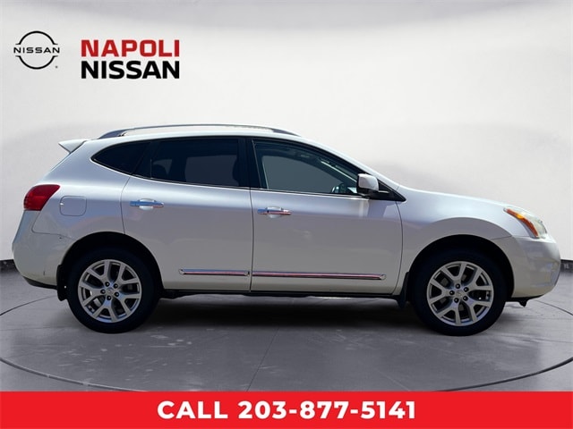 Used 2013 Nissan Rogue SV with VIN JN8AS5MV3DW641166 for sale in Milford, CT