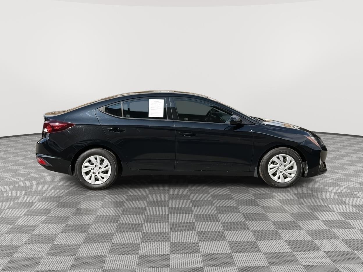 Used 2020 Hyundai Elantra SE with VIN 5NPD74LF3LH550398 for sale in Milford, CT