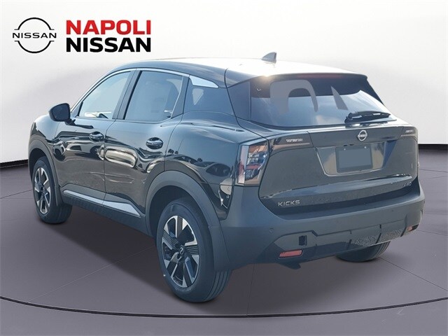 2026 Nissan Kicks SV photo 2