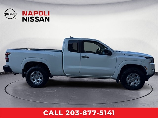 2023 Nissan Frontier S photo 2
