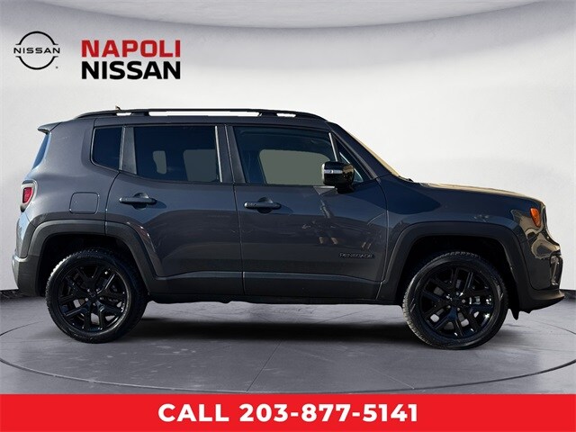 2023 Jeep Renegade Latitude Altitude photo 2