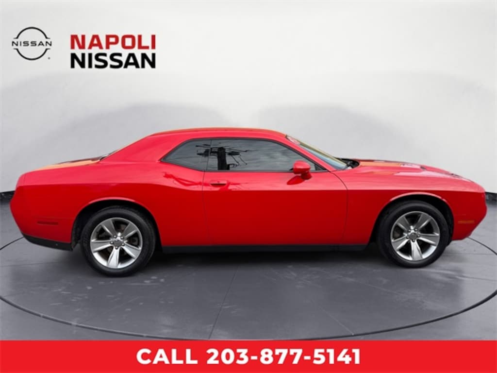 Used 2017 Dodge Challenger SXT Coupe