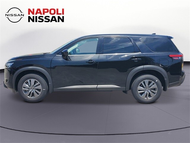 2025 Nissan Pathfinder S photo 2