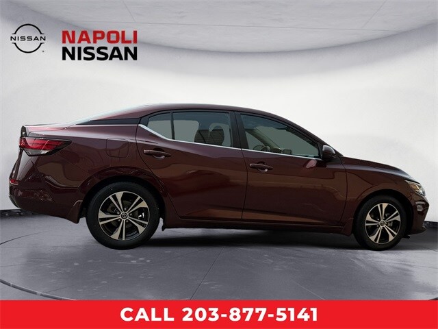 2021 Nissan Sentra SV photo 2