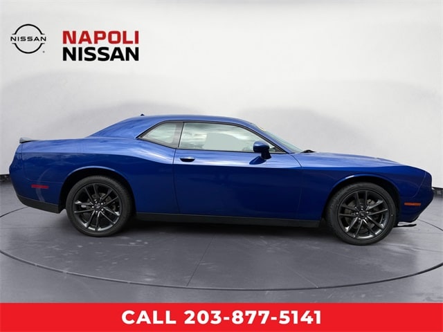 Used 2022 Dodge Challenger SXT with VIN 2C3CDZGG6NH230965 for sale in Milford, CT