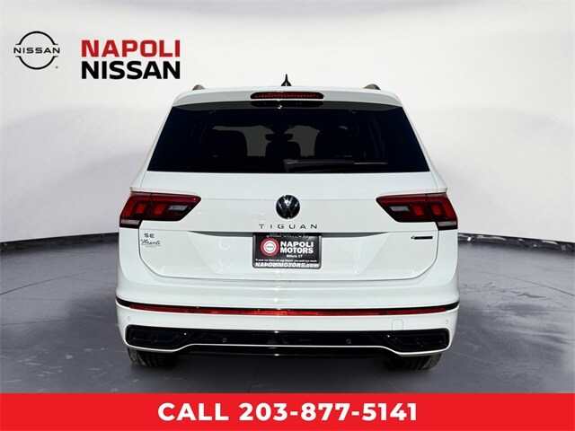 2022 Volkswagen Tiguan SE R-Line Black photo 4