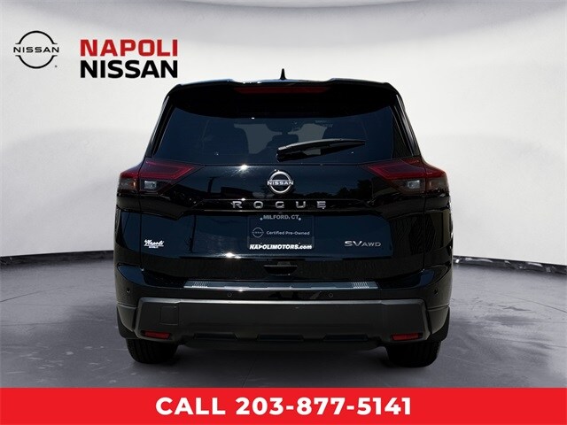 2024 Nissan Rogue SV photo 3